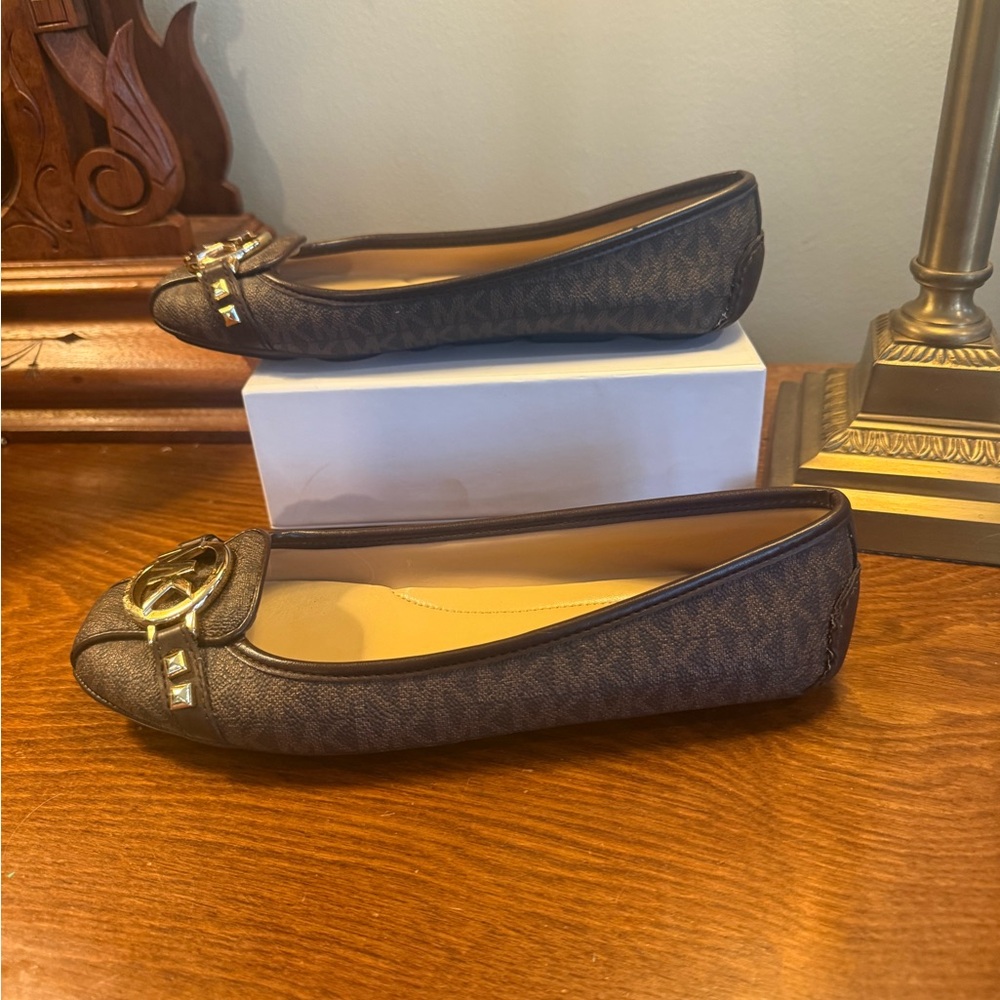 Michael Kors Brown Gold Fulton Studded Logo Moccasin Size 7 - Picture 6 of 10